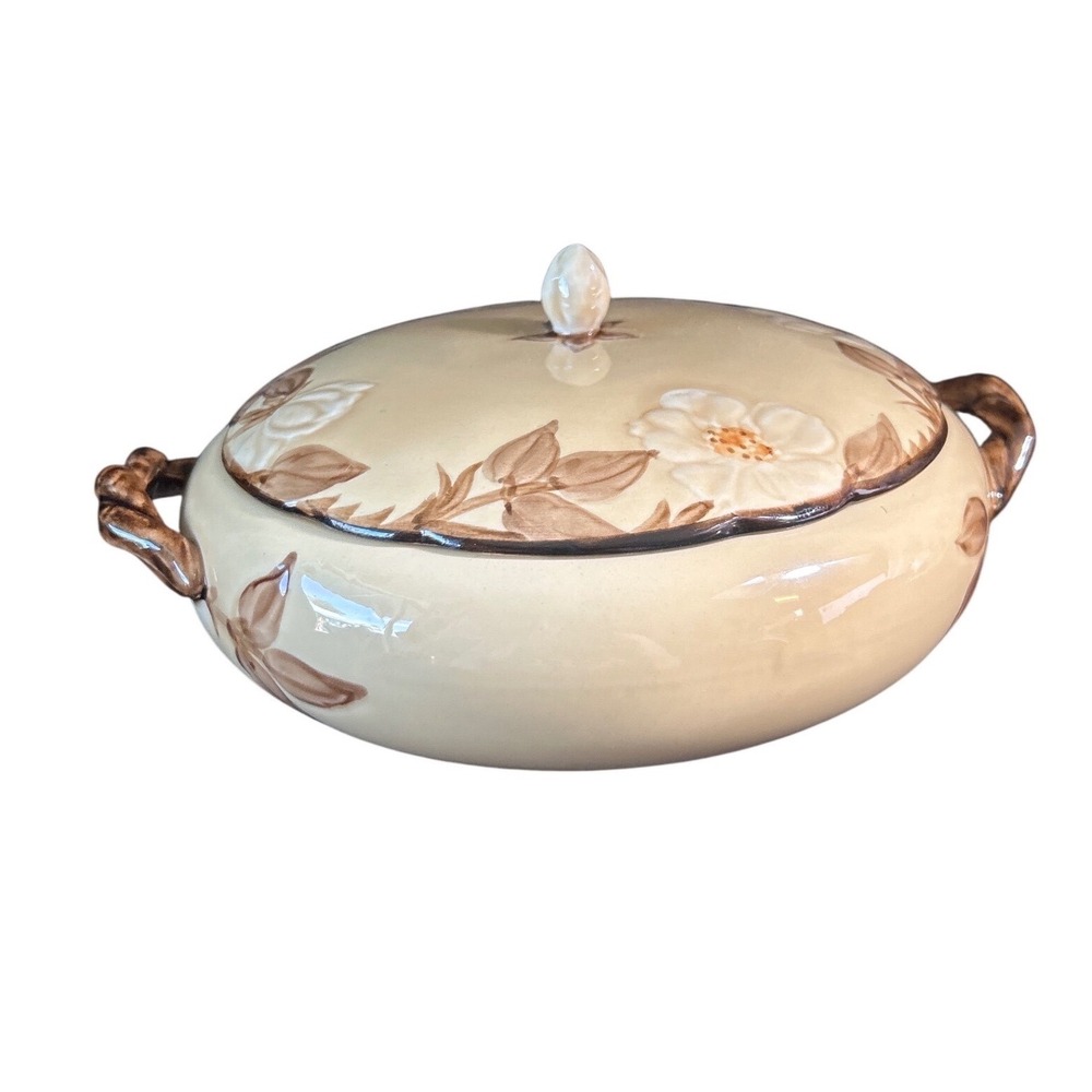 Franciscan Cafe Royal Round Covered Casserole Dish Vintage Tan Brown floral USA